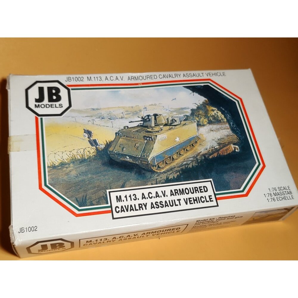 Model Kit JB Models England 1:76 Scale M113 A.C.A.V Calvalry Assault Vehicle